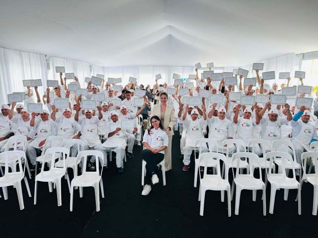 Más de 3.000 egresados: la educación como motor de nuevas oportunidades